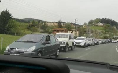 Auto-ilarak sortu dira goizean zehar Arantzazuko norantzan