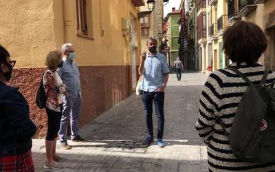 Bisitari ugari jaso ditu Debagoienak Aste Santuan zehar