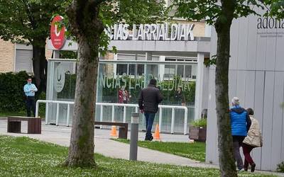 Nafarroan 283 kasu positibo atzeman zituzten atzo, horietatik lau Leitzan