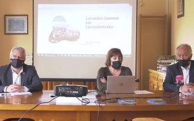 Tokiko Energia Komunitatearen funtzionamendua azaldu zuten Larraulen