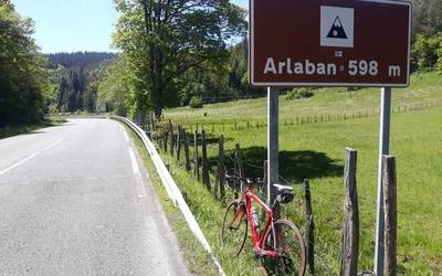Aramaion beste parke eoliko bat jarri nahi dute
