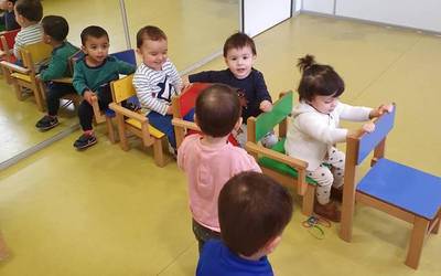 Izen-ematea zabalik dago Haurreskolan