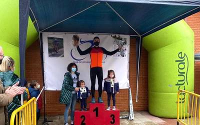 Imanol Arizmendik Nafarroako master mailako txirrindulari txapelketa irabazi du