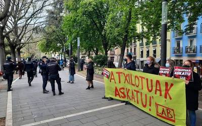 LABeko kide bat atxilotu dute Iruñean