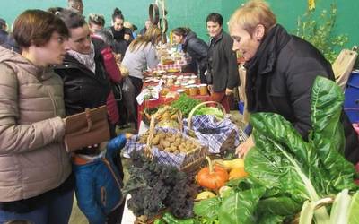 Igandean hasiko da Mendialdeko azoka ibiltaria Leitzan