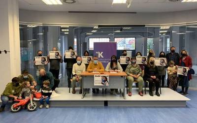 D ereduak bizikidetzan dakartzan onurak azpimarratu ditu euskalgintzak
