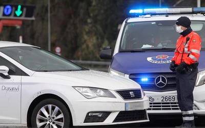 Itxiera perimetrala ezarri dute Gipuzkoa, Araba eta Bizkaian eta gora egiten jarraitzen du ospitaleratutakoen kopuruak