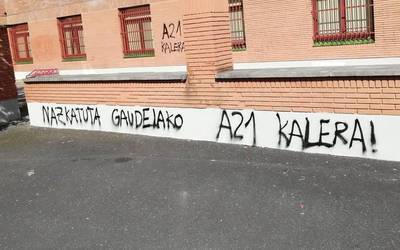 Ikamak mobilizazioak egingo ditu gaur, ikasleak "nazkatuta" daudela salatzeko