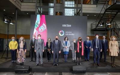 Berrogeita hamar adituk Arabako politika publikoak diseinatzen lagunduko dute