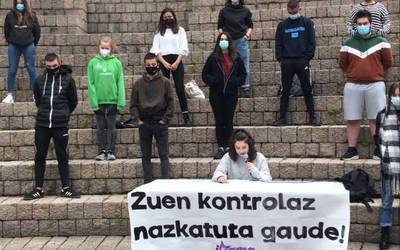 Gasteizko ikasle mugimenduaren aurkako "jazarpen poliziala" salatu du Ikamak