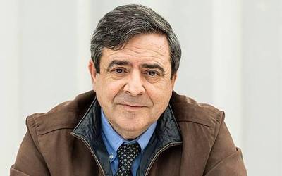 Agustin Azkarate elorriarrak jasoko du Eusko Ikaskuntza-Laboral kutxa saria