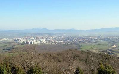Araba eta Gasteiz eremu gorritik kanpo, oraingoz