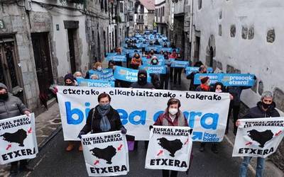 Bortzirietako preso politiko guztiak hurbildu dituzte