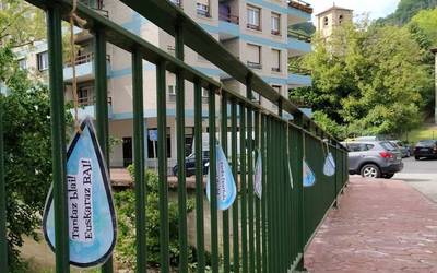 Ikastolen aldeko bestek utzitako «idorteari» aurre egiteko Tanta egitasmoa sortu dute
