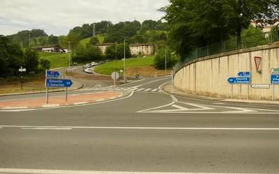 Senperen eraikiko den biribilgunea aurkeztu dute