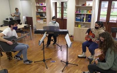 Tobera Musika Eskolak martxan jarri du Musika Elkarrekin  ekimena
