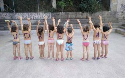 Udaleku irekietan begirale lanak egiteko izen-emate epea bukatzear