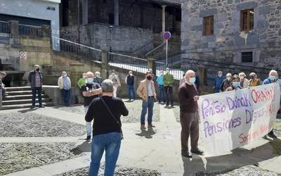 “Pentsioen sistema publikoa jasangarria da”