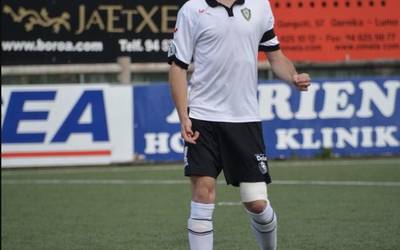 Ander Fernandez Pacheco: "Aldagelan izugarrizko giro ona dugu jokalariok; hori izan da igoeraren gakoa"