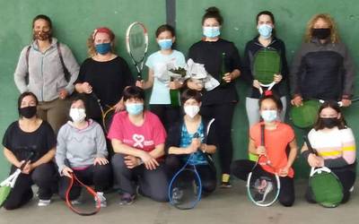 Beintza-Labaiengo emakumezkoen frontenis txapelketa jokatu zuten maiatzaren 15ean