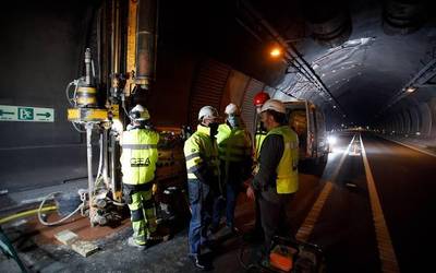 Belateko tunelaren lurpea zundatu dute 250 milioi urte baino gehiago dituzten arroken erresistentzia zehazteko