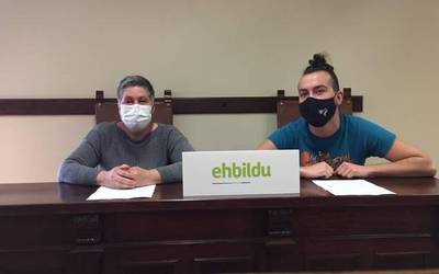 Herriko ostalariak eta merkatariak laguntzeko diru nahikoa ez dela bideratu kritikatu du EH Bilduk