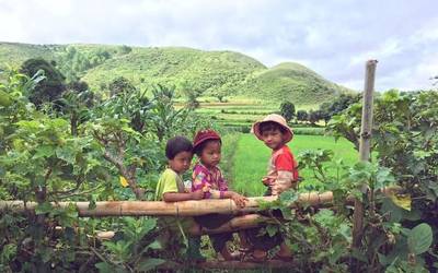 Vietnam, Tailandia eta Myanmar irudietan