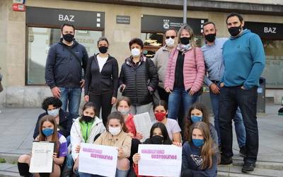 Erdigunean gaztegune bat izatea eskatzen dute