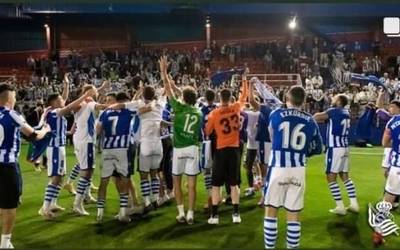 Errealeko bigarren taldea bigarren mailara igotzeko gol erabakigarria Karrikaburuk egin du