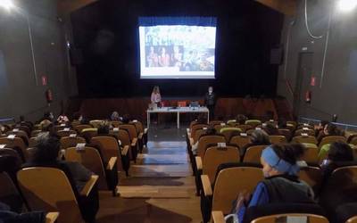 Transexualitateari buruzko solasaldia eman du Naizen elkarteak Beran