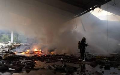 Sute txiki bat piztu da Oikian, abandonatutako pabilioi batean