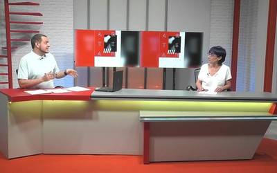 ARTEAN erakusketaren prestaketa lanak, barrutik