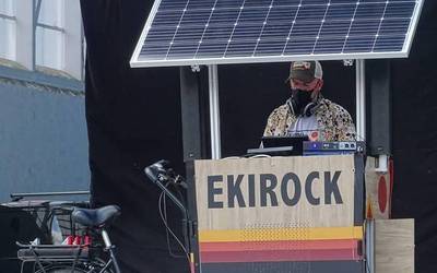 Lakuntzako izpiekin egindako Ekirock-a