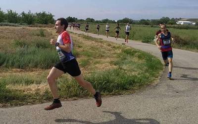 Hodei Lujanbio goizuetarra nagusitu da Andosillako I. Trail lasterketan