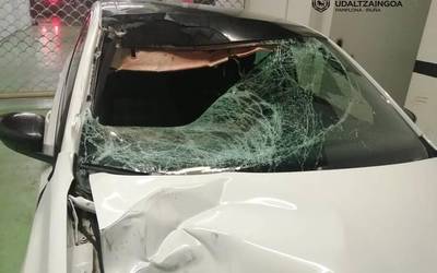 32 urteko gazte bat zendu da Iruñean, auto batek harrapatuta