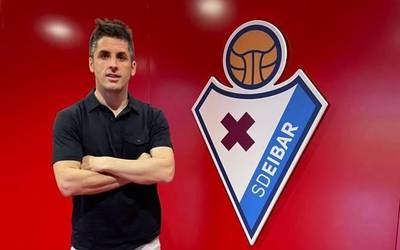 Vitoria taldeko entrenatzaile izendatu du Eibarrek Jokin Aranbarri