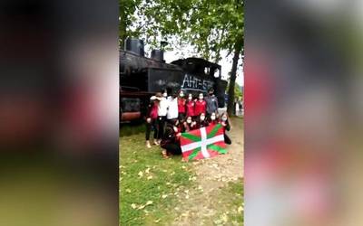 Abiatu dira Vigora Aloña Mendiko eskubaloi jokalariak
