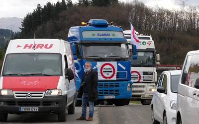 A636 errepidean bidesariak kobratzearen aurkako mobilizazioa burutuko da asteburuan