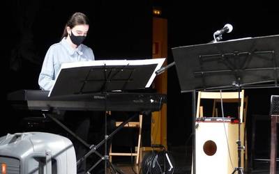 Aramaioko Musika eskolako ikasleek emanaldia eskaini dute kultura etxean