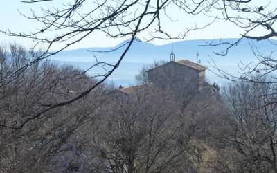 50 urte Ergako ermita zaharberritzen hasi zirela