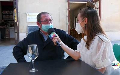 Kale inkesta GUKA magazinean: zer iruditzen zaizu Orioko Arraun Elkarteak kolore horia aldatzea?