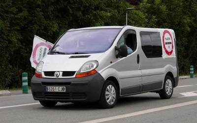 A636 Peajerik Ez plataformak deituta autobidearen ordainsaria  jartzearen aurkako protesta deialdia egin zen