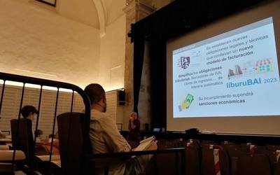 'TicketBai' ezagutzeko, formakuntza enpresariei Seminarixoan