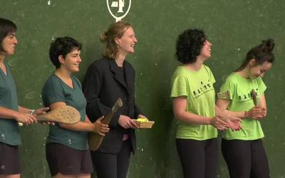 Infernua auzoaren aldeko pala txapelketako finalak jokatu dituzte Zizurkilen