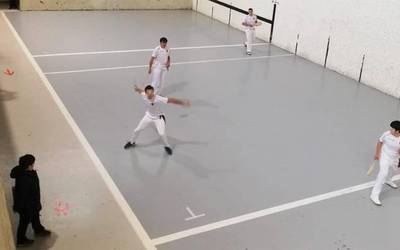 Goizuetako pala txapelketako gizonezkoen finalerdiak larunbat arratsaldean jokatuko dituzte