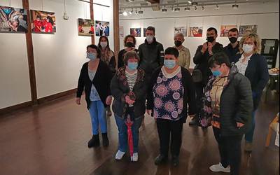 Domekara bitartean egongo da ikusgai Zubiak Eraikiz egitasmokoen argazki erakusketa