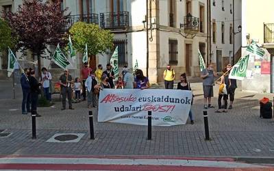 "Udalaren ordenantzak dio euskarari lehentasuna eman behar zaiola"