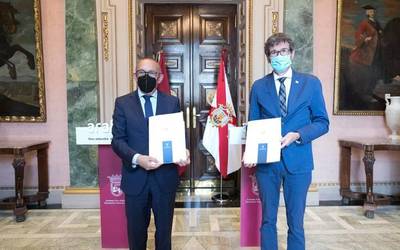 Espazio publikoa hobetzeko 2,5 milioi euro emango dizkio Aldundiak Gasteizko Udalari