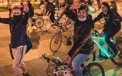 Txirringudariak, festa giroan mugikortasun eredu jasangarria aldarri