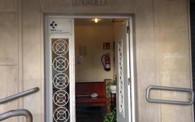Medikuaren kontsulta orduak mantentzeko eta pediatra zerbitzua berriz ipintzeko eskatzen dute Elgetan